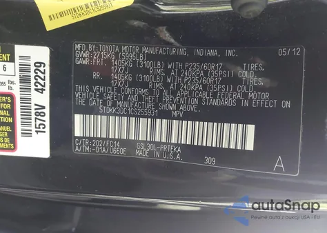 2012 Toyota Sienna Le V6 8 Passenger z USA, uszkodzony, nr VIN 5TDKK3DC1CS255931